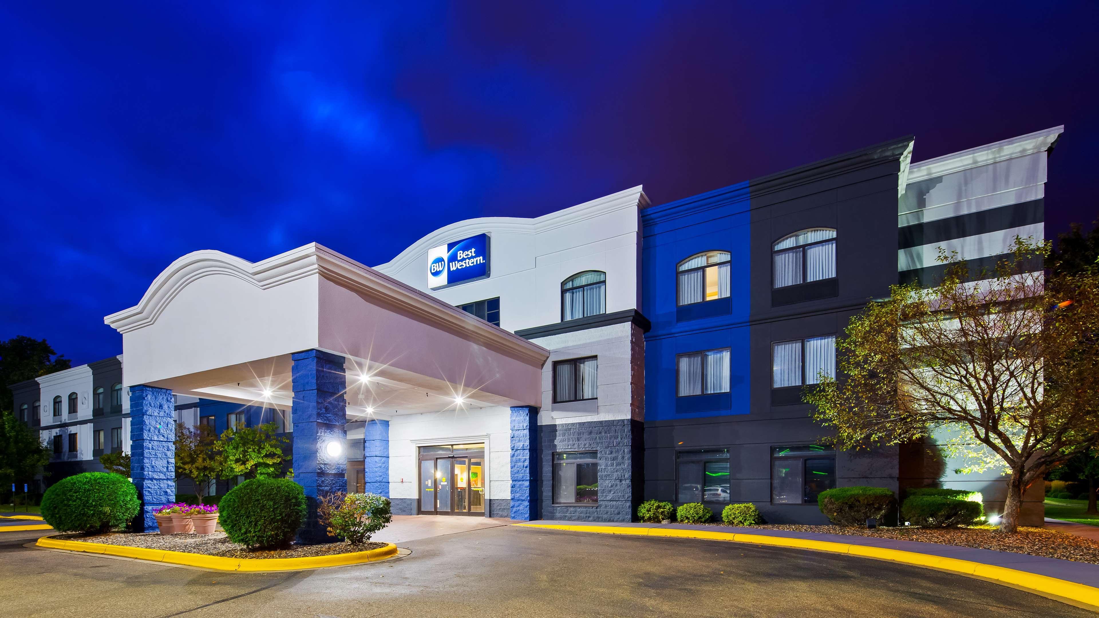 Comfort Inn Saint Paul East Oakdale Buitenkant foto