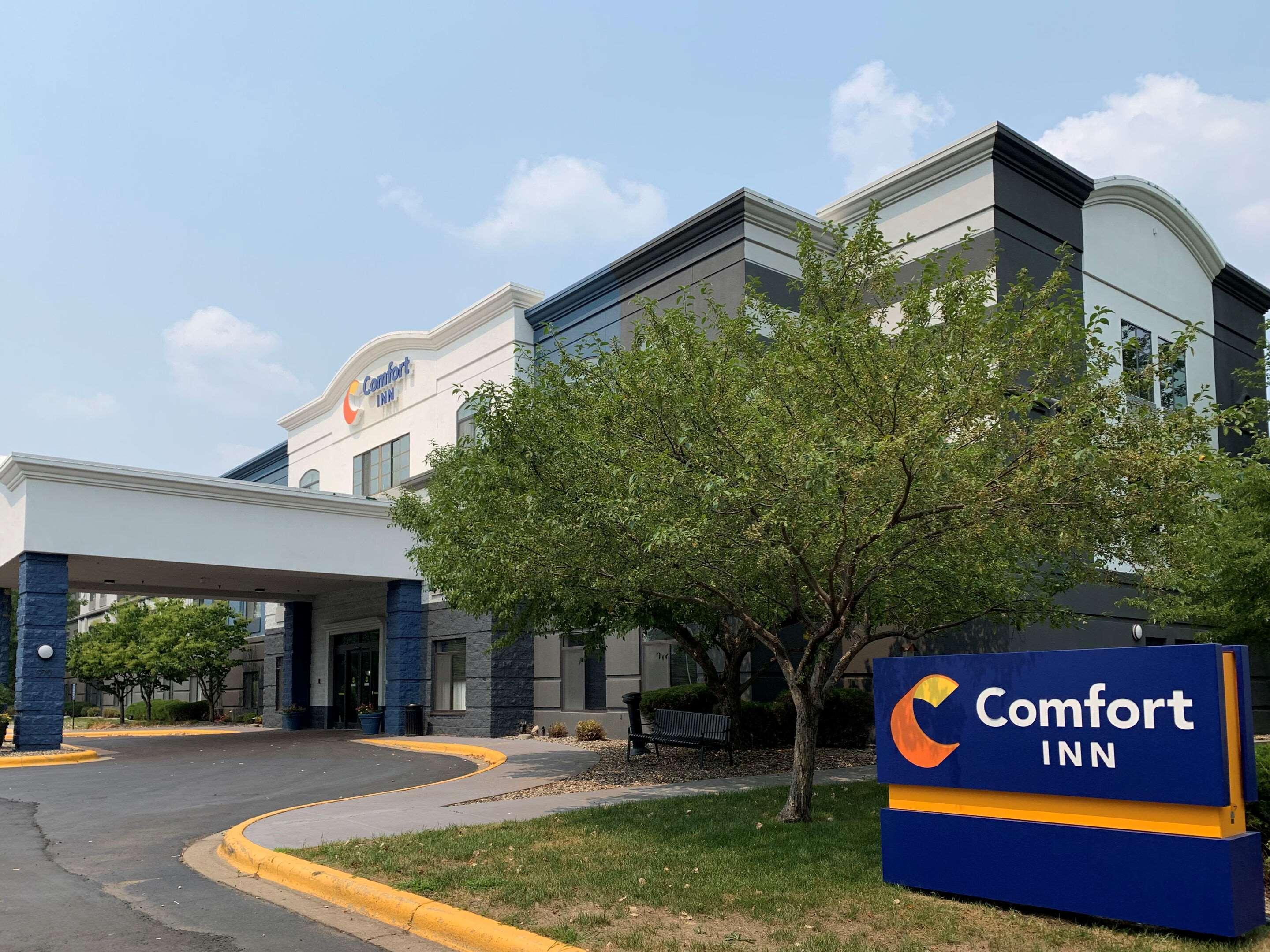 Comfort Inn Saint Paul East Oakdale Buitenkant foto